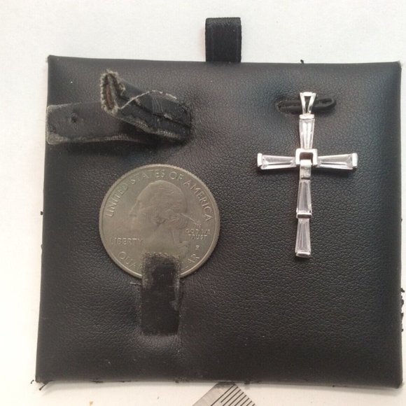 .925 Sterling Silver Movable Cross Baguette CZ Religious Fancy Charm pendant - Picture 4 of 8